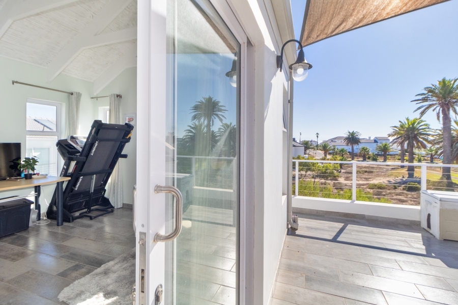 4 Bedroom Property for Sale in Shelley Point Western Cape